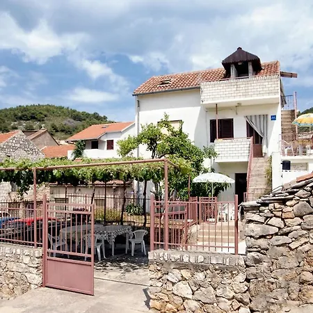 With Parking Space - 2436 Appartement *