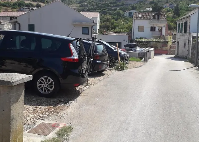 With Parking Space - 2436 דירה *