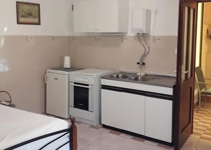 With Parking Space - 2436 דירה